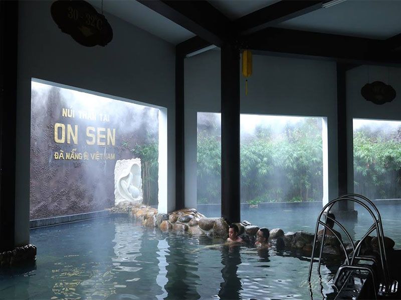 Tắm Onsen Đà Nẵng Núi Thần Tài